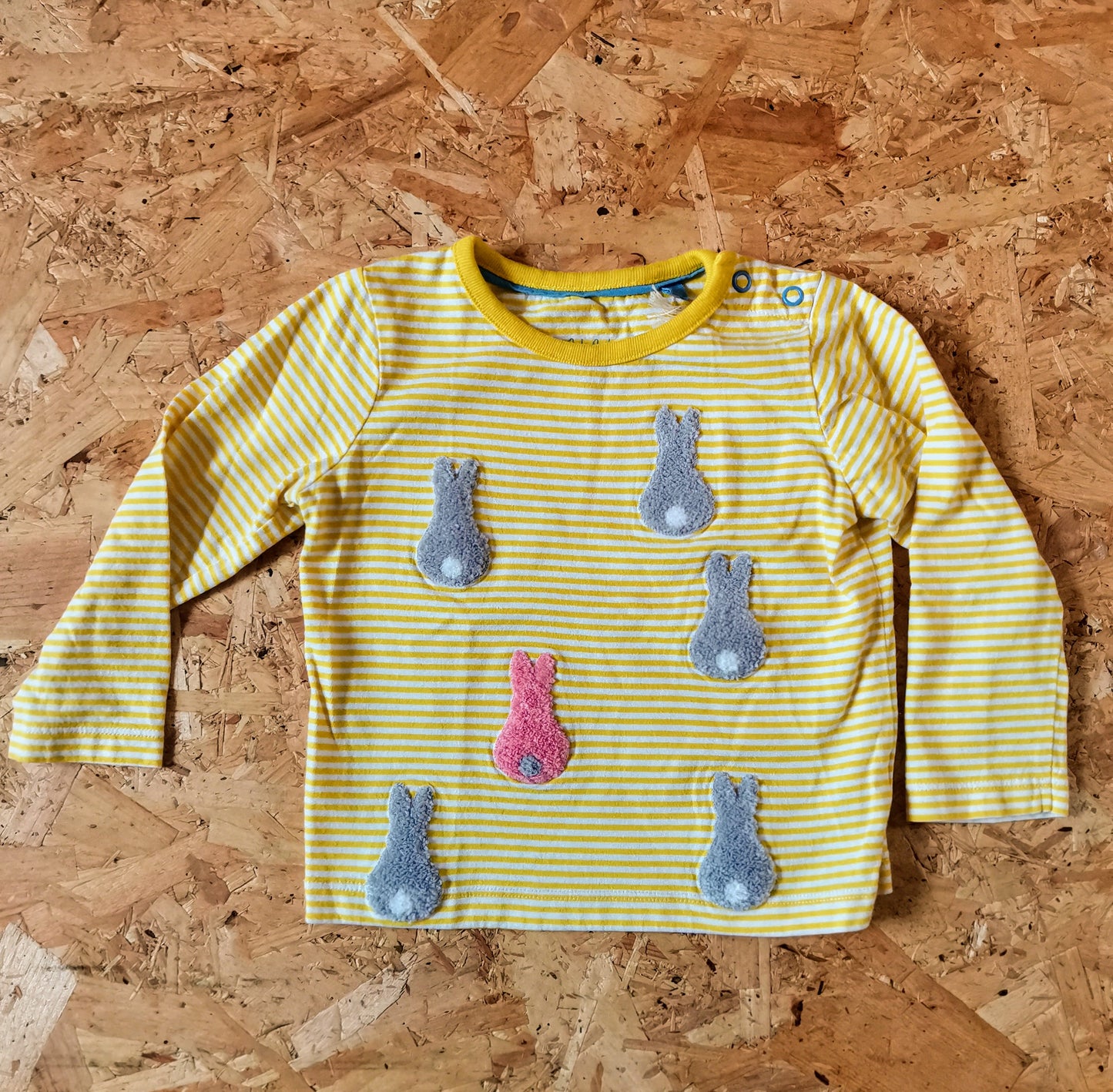 Boden Top - Bunnies (2-3yrs)