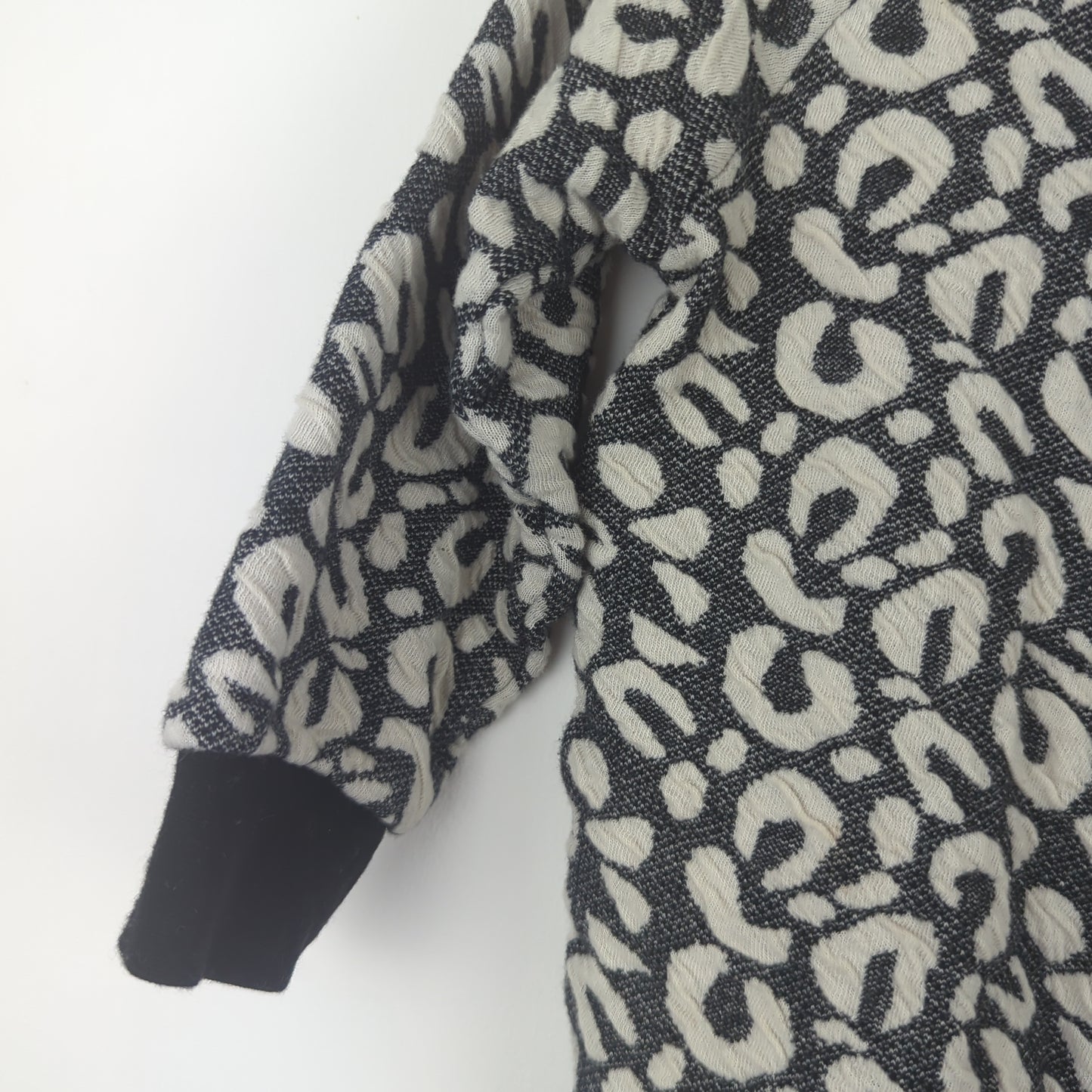 Preloved Turtledove Zip up Sweater - Leopard Jacquard (2-3yrs)