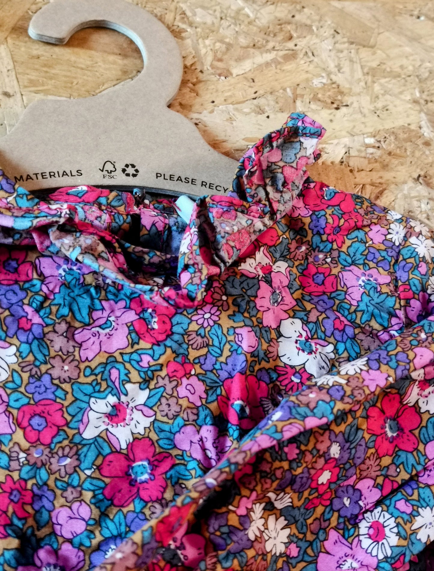 Dollywears Top - Floral (6-12m)