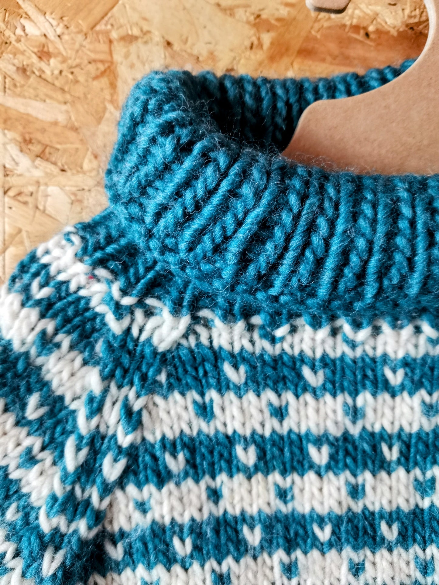 Handknitted Jumper - Turquoise (5-6yrs)
