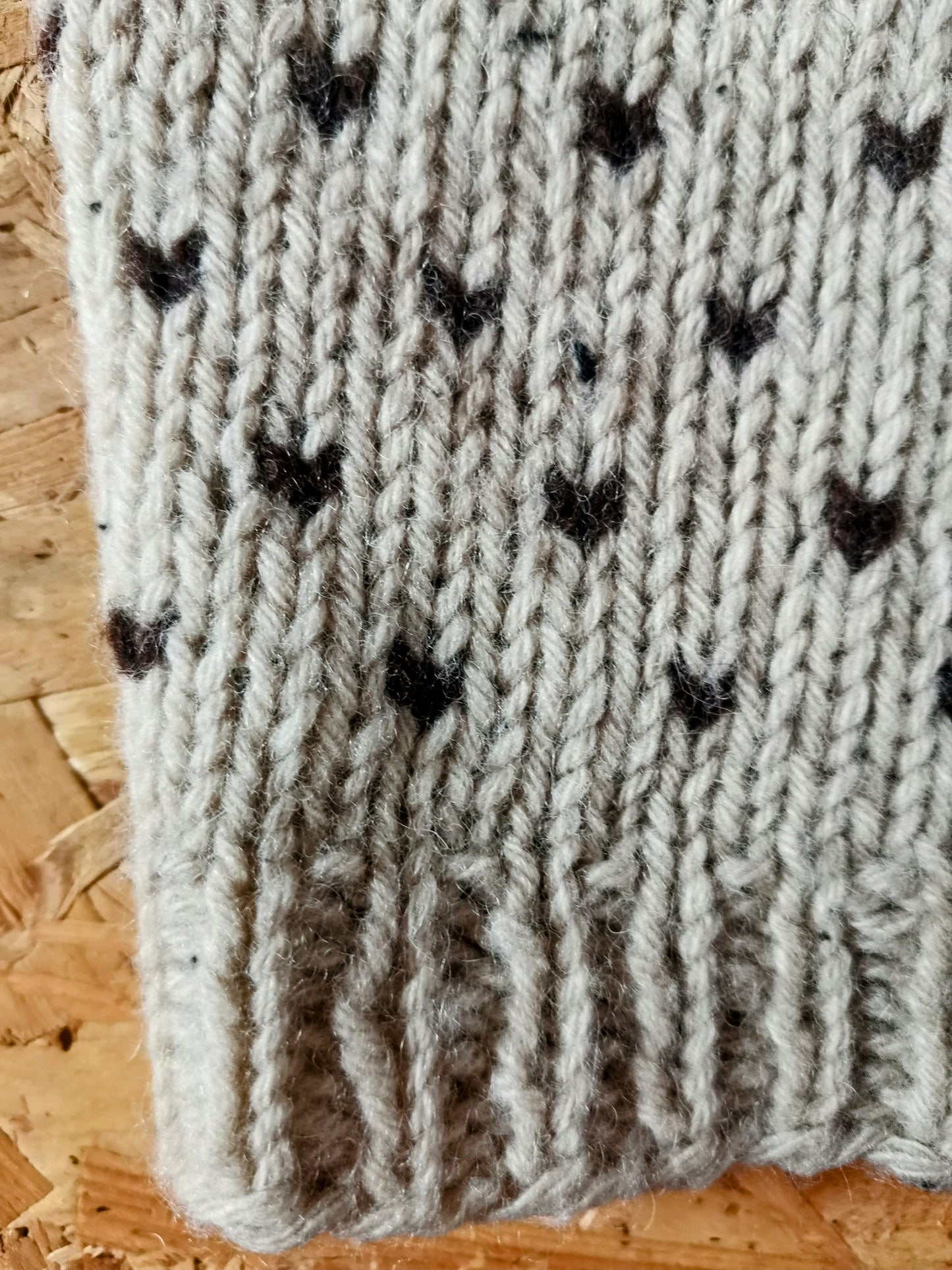 Handknitted Jumper - Beige (6-7yrs)