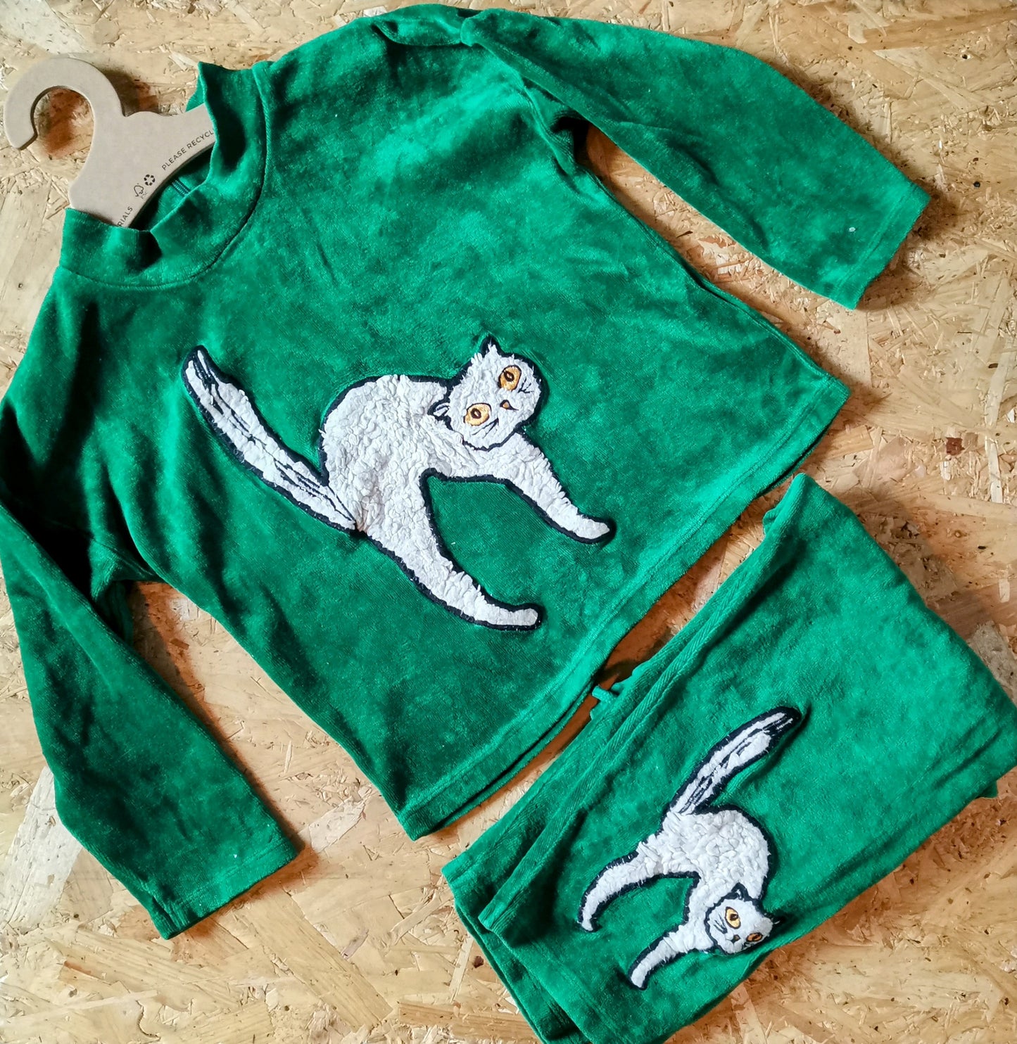 Mini Rodini Tracksuit - Green Velour Cat (4-5yrs)